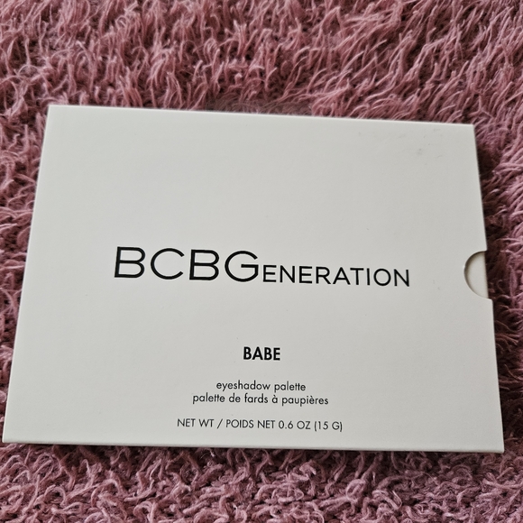 🆕️ BCBGeneration | BABE | Eyeshadow Palette | Shimmer | Matte | NWT - Picture 5 of 7
